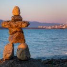 how do you actually tell a great story that people are willing to listen to, engage with and remember? How do you tell a story that sticks. Tell stories, Map Stories